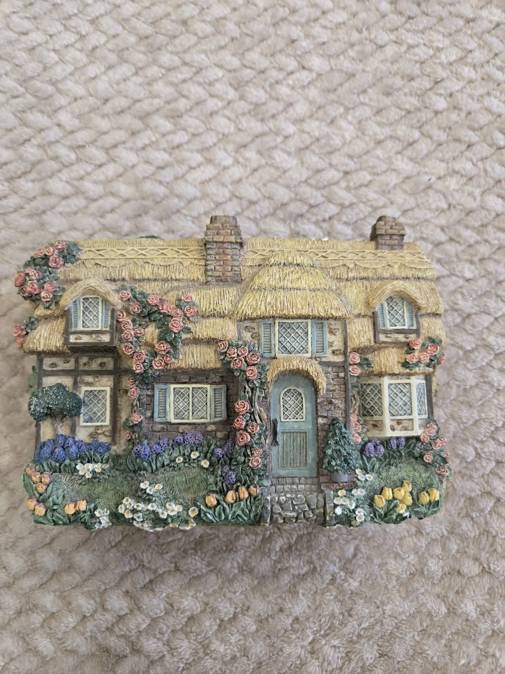 Franklin Mint Cozy Glen Cottage Violet Schwenig Limited Edition Card Box